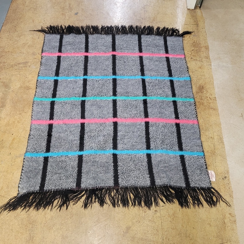 Biederlack Throw Blanket Unisex 44x60 Grey Plaid Neon Pink Teal Vintage Fringed